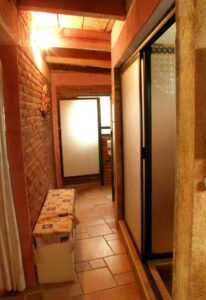 429476_500943843279813_234479953_n